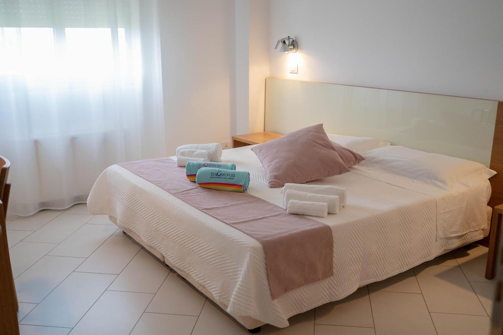 Sikelika Residence Sul Mare Scoglitti Bagian luar foto